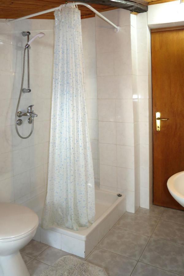 Apartment Lukeni-1 By Interhome Вінєрац Екстер'єр фото
